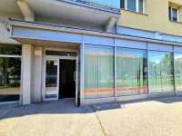 Obnova vydávania stravy seniorom a poobedného klubu v DC Račianska - Zlatý dážď