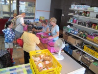 Služby Sociálnej výdajne v Novom Meste využije viac ľudí